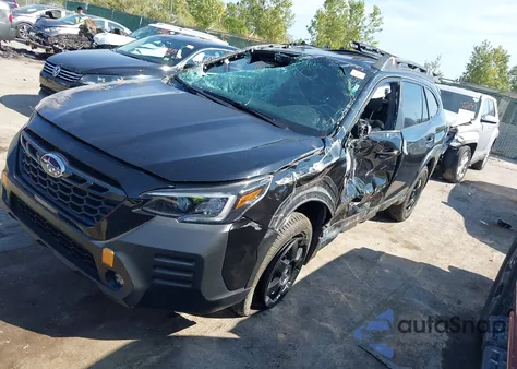 2022 Subaru Outback Wilderness z USA, uszkodzony, nr VIN 4S4BTGUD4N3222130